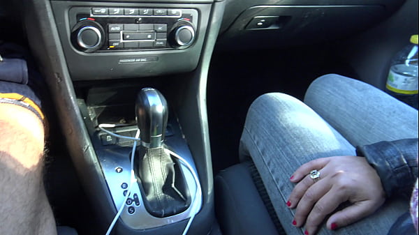 arab muslim girl gives handjob to perverted french man with a small dick