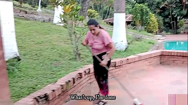 Cuñada se aprovecha de que se van todos de casa para repetir sexo lesbico con la novia de su hermano y lo hacen al aire libre – PORNO EN ESPAÑOL