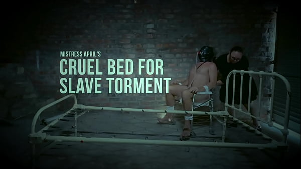 Dominatrix Mistress Aprils special bed for slave tornment