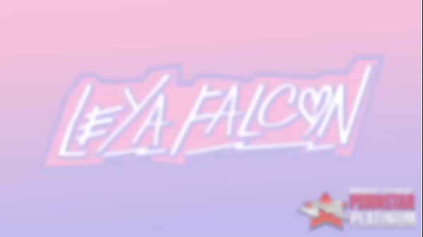 Hot Gals Leya Falcon & Leda Lothario Stuff Their Holes With Fat Toys!