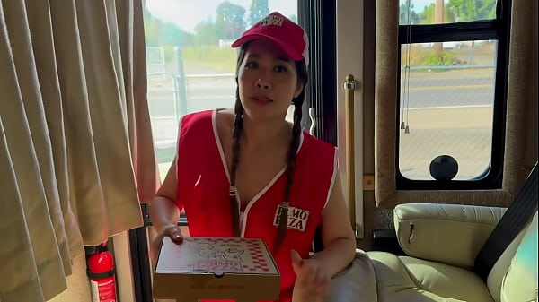 OMG!!! Hot Asian Pizza Delivery Girl Fucked Hard