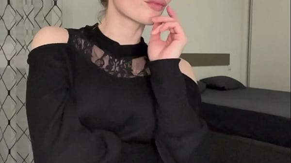 Para tener SEXO ANAL con mi Novio antes tengo que Dilatar bien mi CULO con Juguete !!!