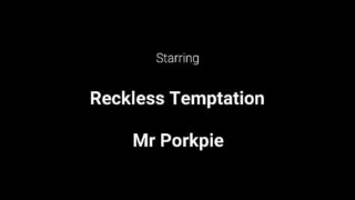 santapie walks on elf ( Reckless Temptation ] playing with sex toys pro